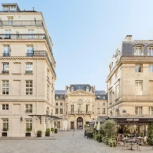 Hotel Grand Du Palais Royal, París